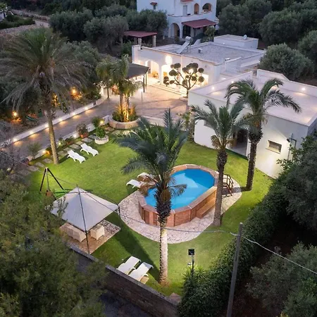Machri - Con Piscina Privata E Ampio Giardino Vicina Al Mare * Gagliano del Capo