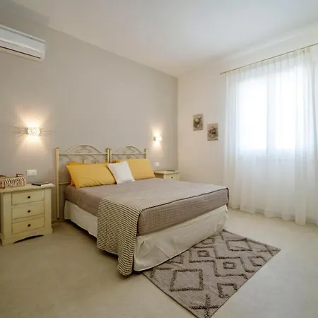 Machri - Con Piscina Privata E Ampio Giardino Vicina Al Mare Gagliano del Capo