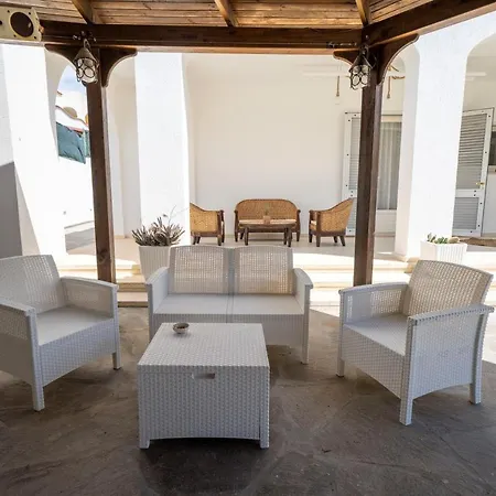 Machri - Con Piscina Privata E Ampio Giardino Vicina Al Mare Gagliano del Capo